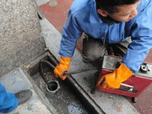 西市疏通下水道